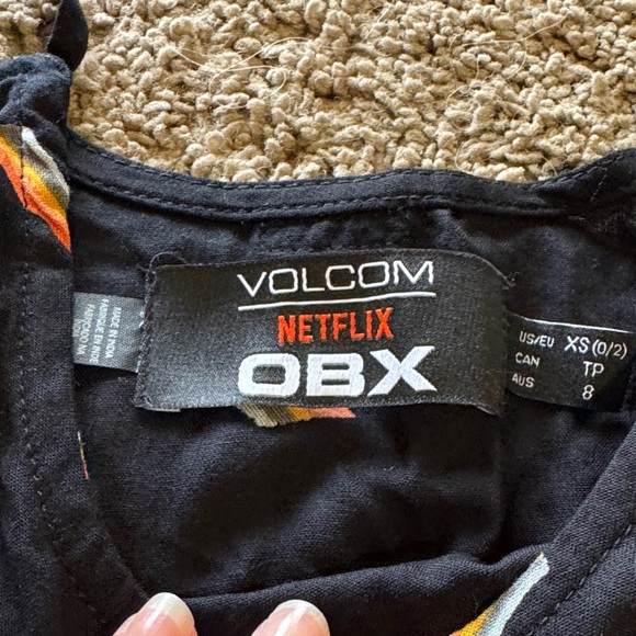 Volcom outer banks tank - Picture 4 of 5